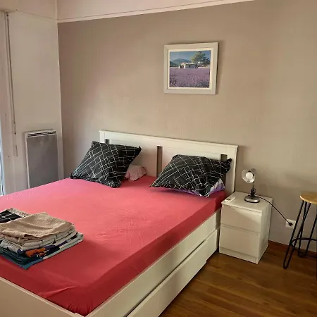 Juan Les Pins, Beautiful Renewed Apartment